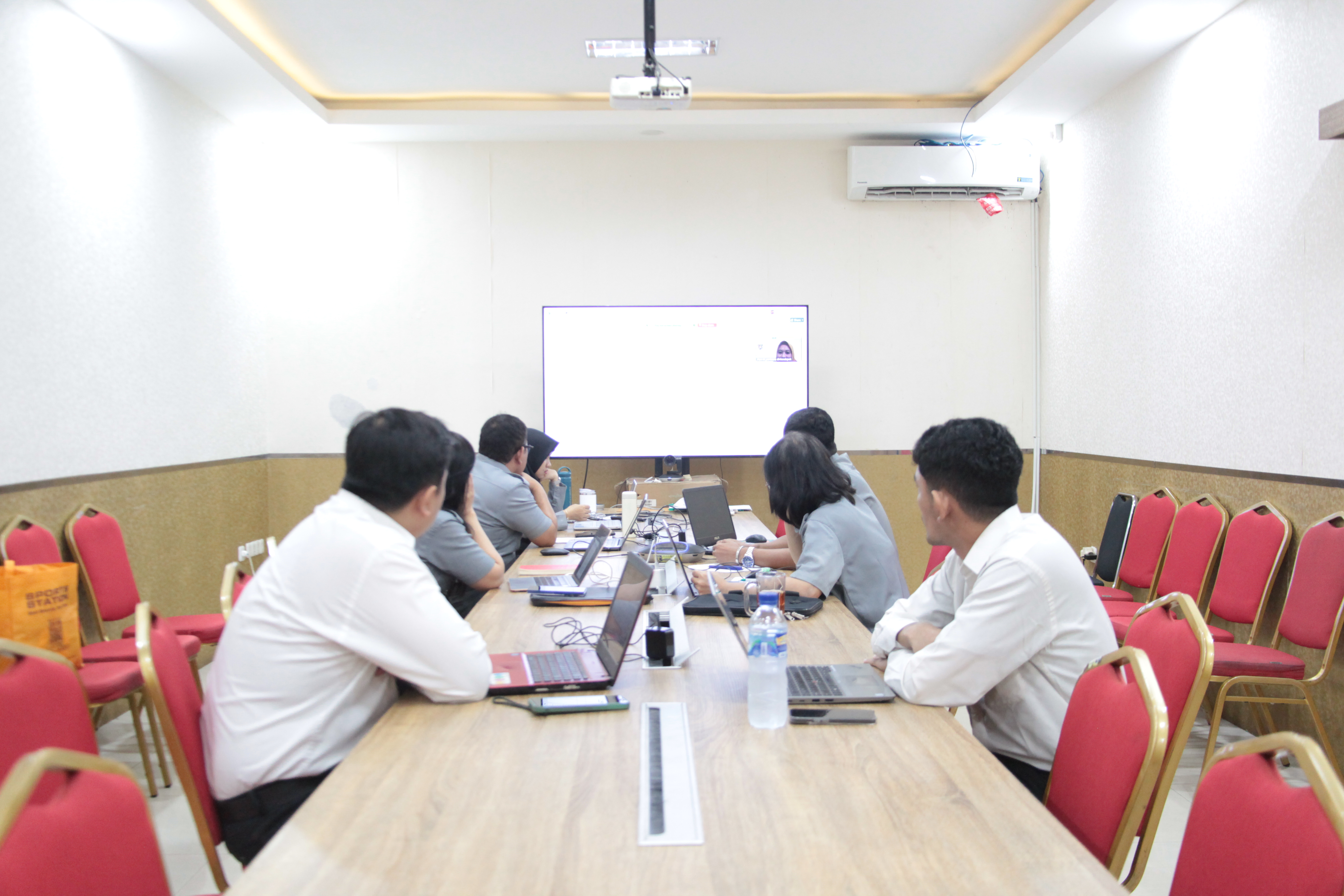 Kanwil Kemenkum Jabar Selaraskan Dua Rancangan Peraturan Wali Kota Depok